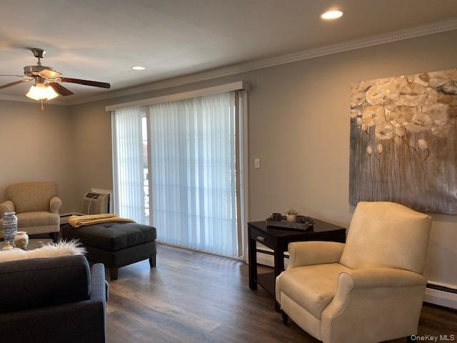 Building Photo - 73 Claire Ct