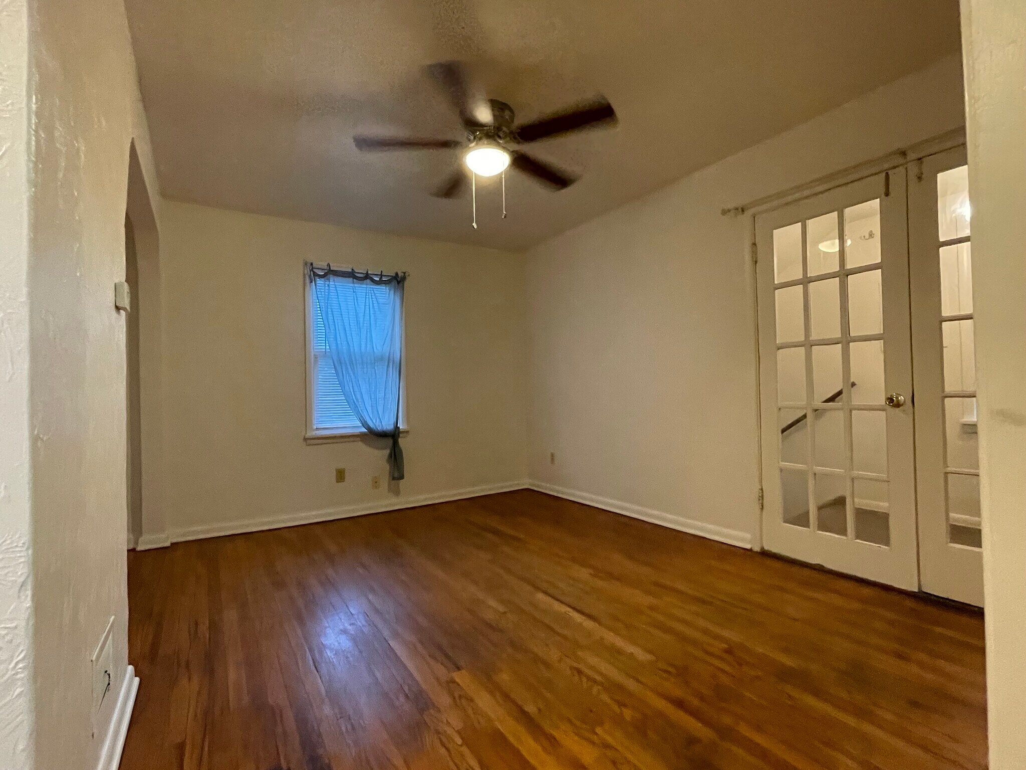 Building Photo - 706 S 25th St