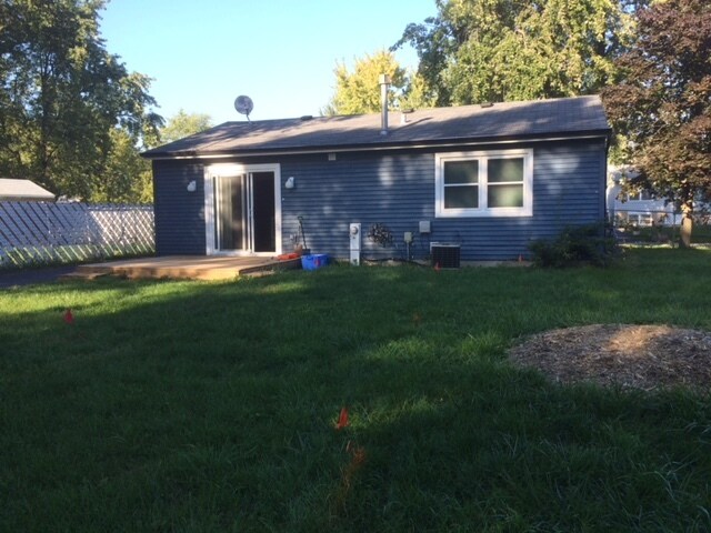 Building Photo - 205 Galewood Drive