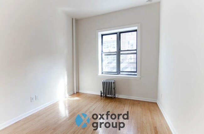 Building Photo - 0 bedroom in New York NY 10013