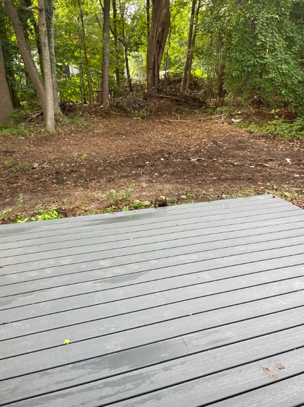 Building Photo - 102 Raleigh St