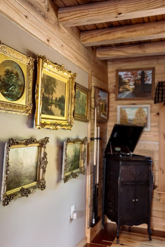 Building Photo - 7223 Ferry Rd