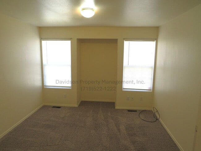 Building Photo - Great 3 Bedroom House in the Southern Powers Corridor