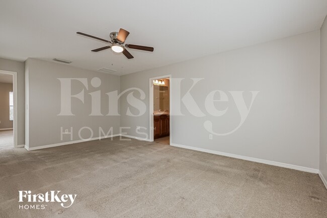 Building Photo - 11412 Flora Springs Dr