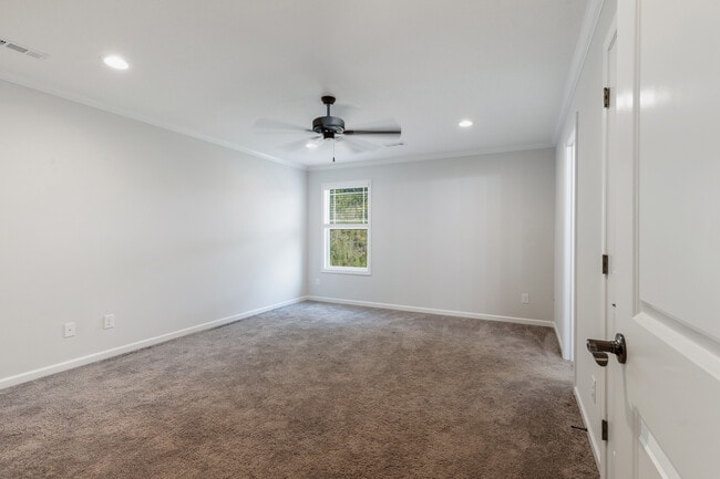 Building Photo - 12622 Myrtle Ridge Ln