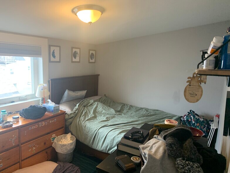 Building Photo - 289 Beacon St