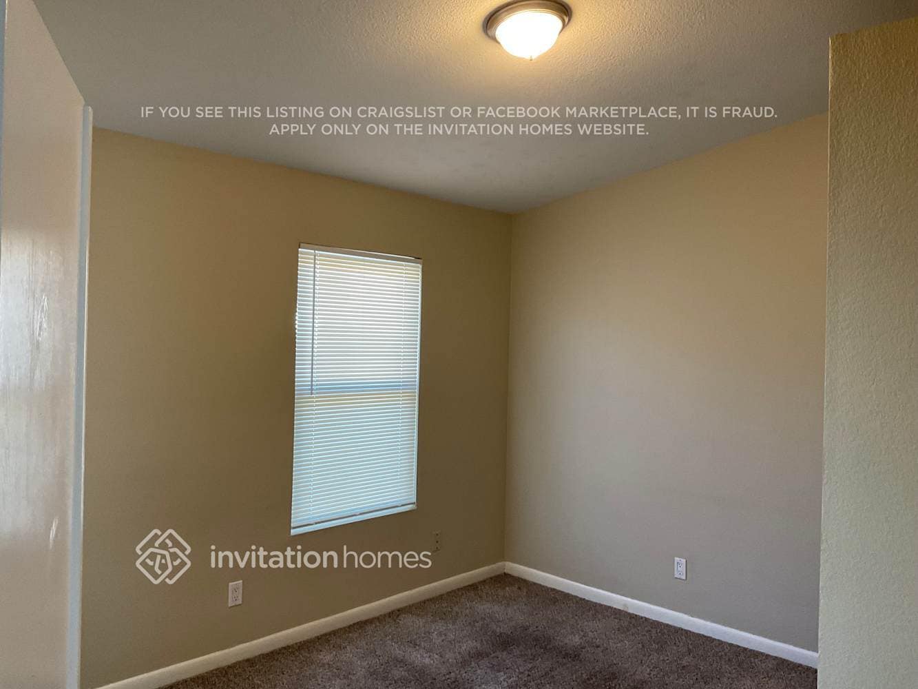 Building Photo - 4034 E Covina St