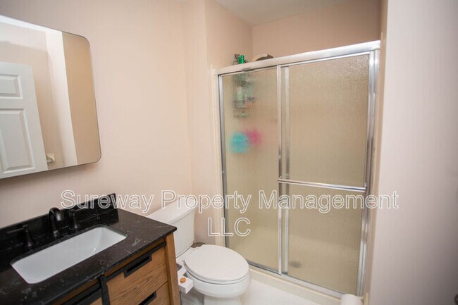 Building Photo - 4208 Aberdeen Ln