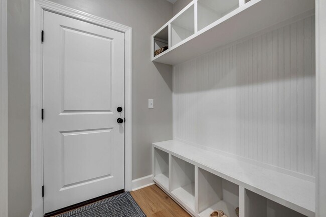 Building Photo - 11 Towles Rd