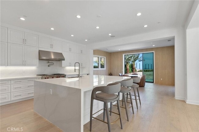 Building Photo - 20448 Liverpool Way