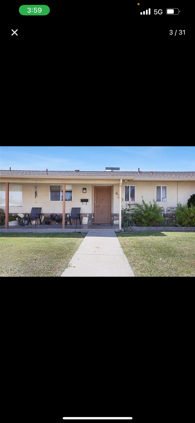 Building Photo - 420 S 3rd St