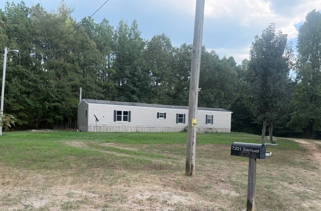 Building Photo - 7201 Samuel Rd