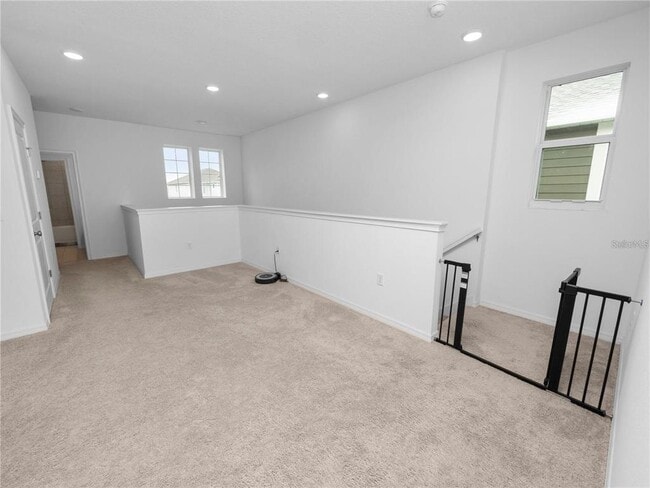 Building Photo - 6564 Great Bear Dr
