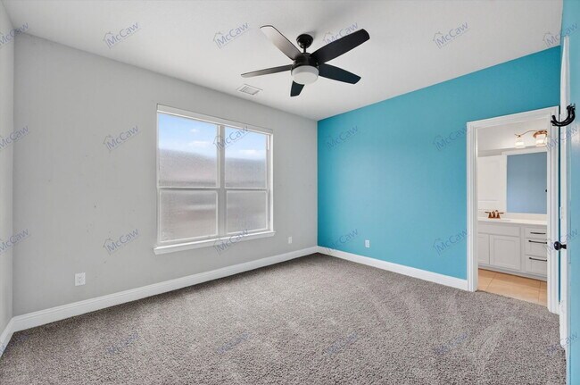 Building Photo - 4224 Riverside Dr