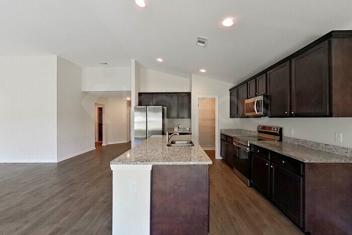 Building Photo - 100 Ebenezer Blf Wy