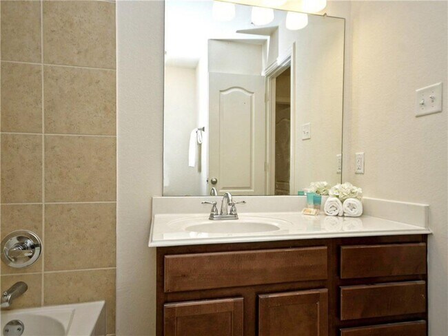 Building Photo - 148 Razzmatazz Trail