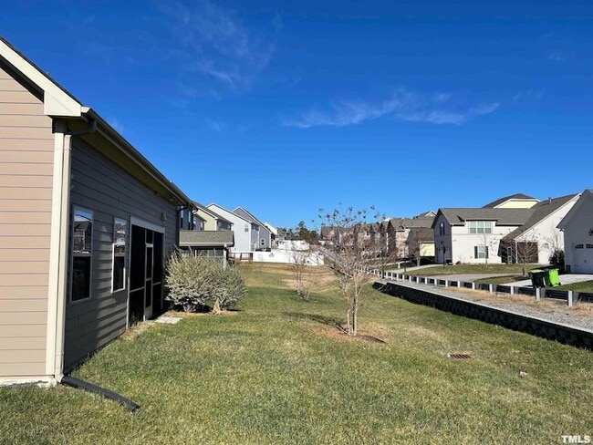 Building Photo - 1200 Governess Ln