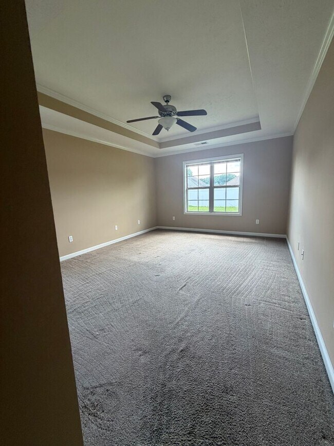 Building Photo - 41 Cedarbrook Pl