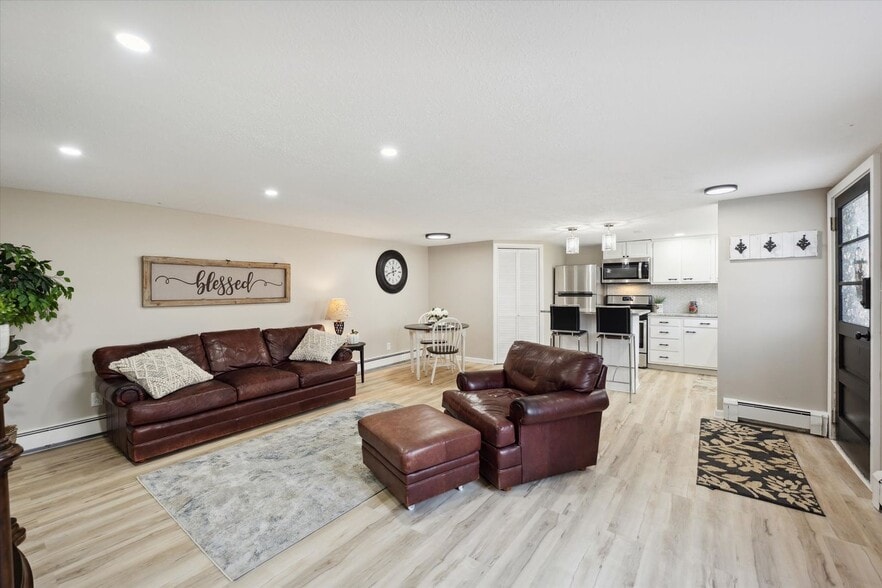 Building Photo - 2bd/1bth Apartment Condo in Aurora