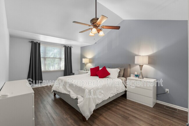 Building Photo - 2028 Greenes Way Cir