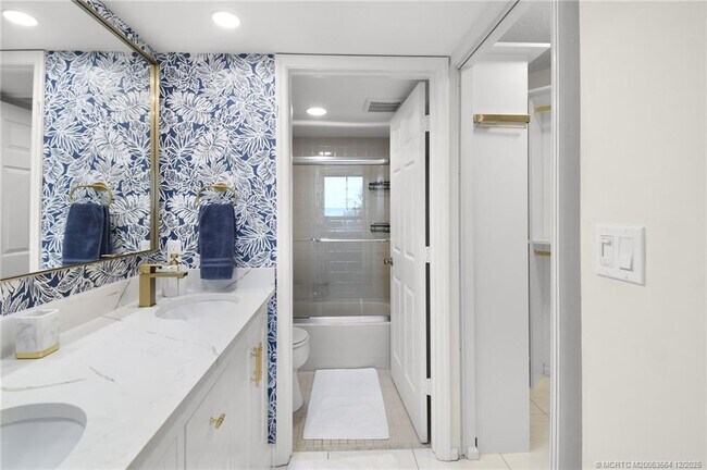 Building Photo - 9500 S Ocean Dr