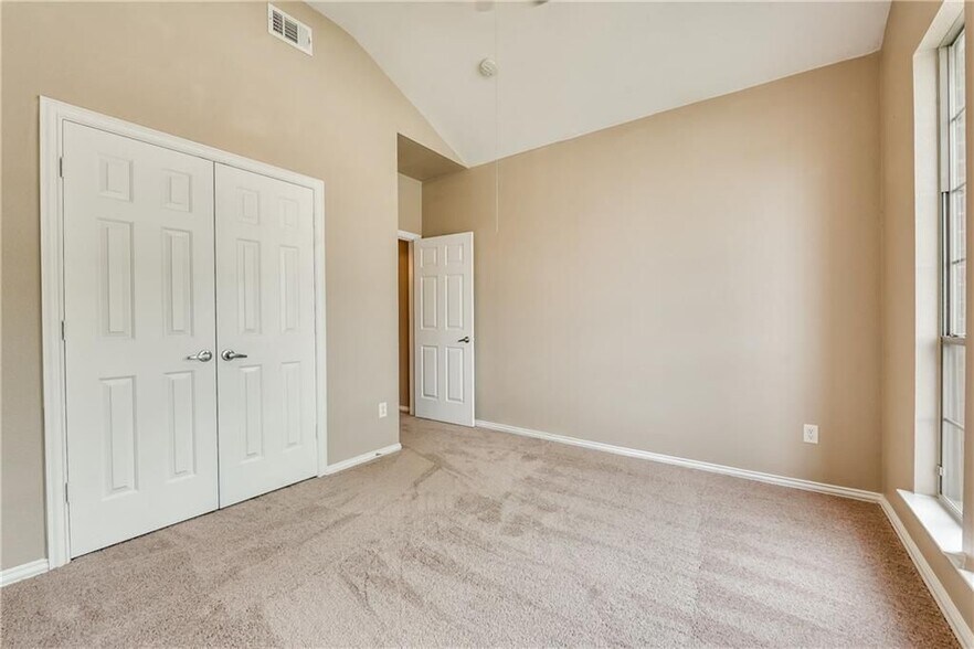 Front Bedroom - 2716 Twinflower Dr