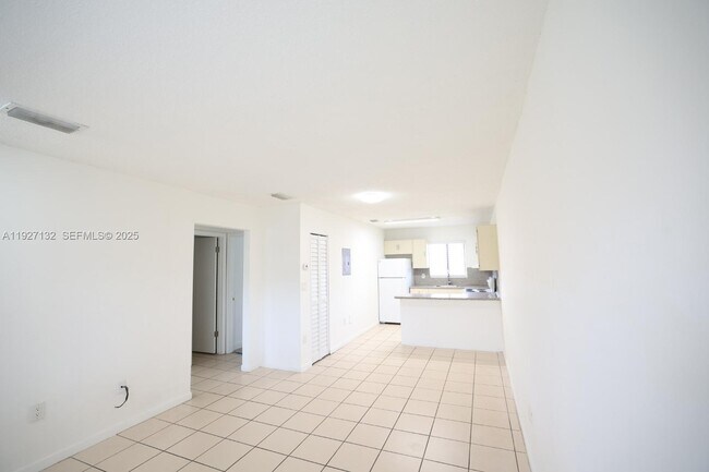 Building Photo - 6165 W 22nd Ct