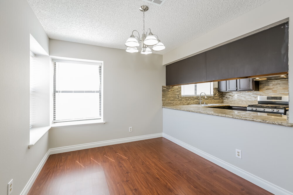 Building Photo - 405 Tobler Dr