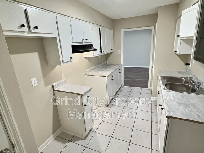 Building Photo - 3411 Brutonwood Cove