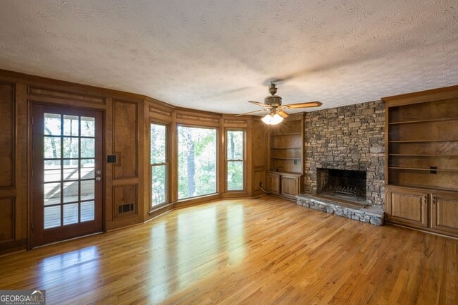 Building Photo - 3690 Aubusson Trce