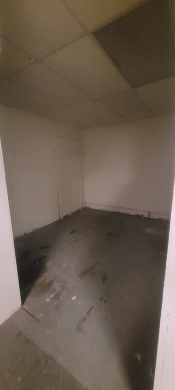 Building Photo - 284 Orange Ave