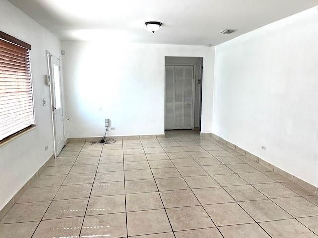 Building Photo - 500 SW 51st Ave
