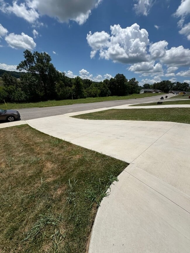 Building Photo - 1038 Patriot Landing Dr