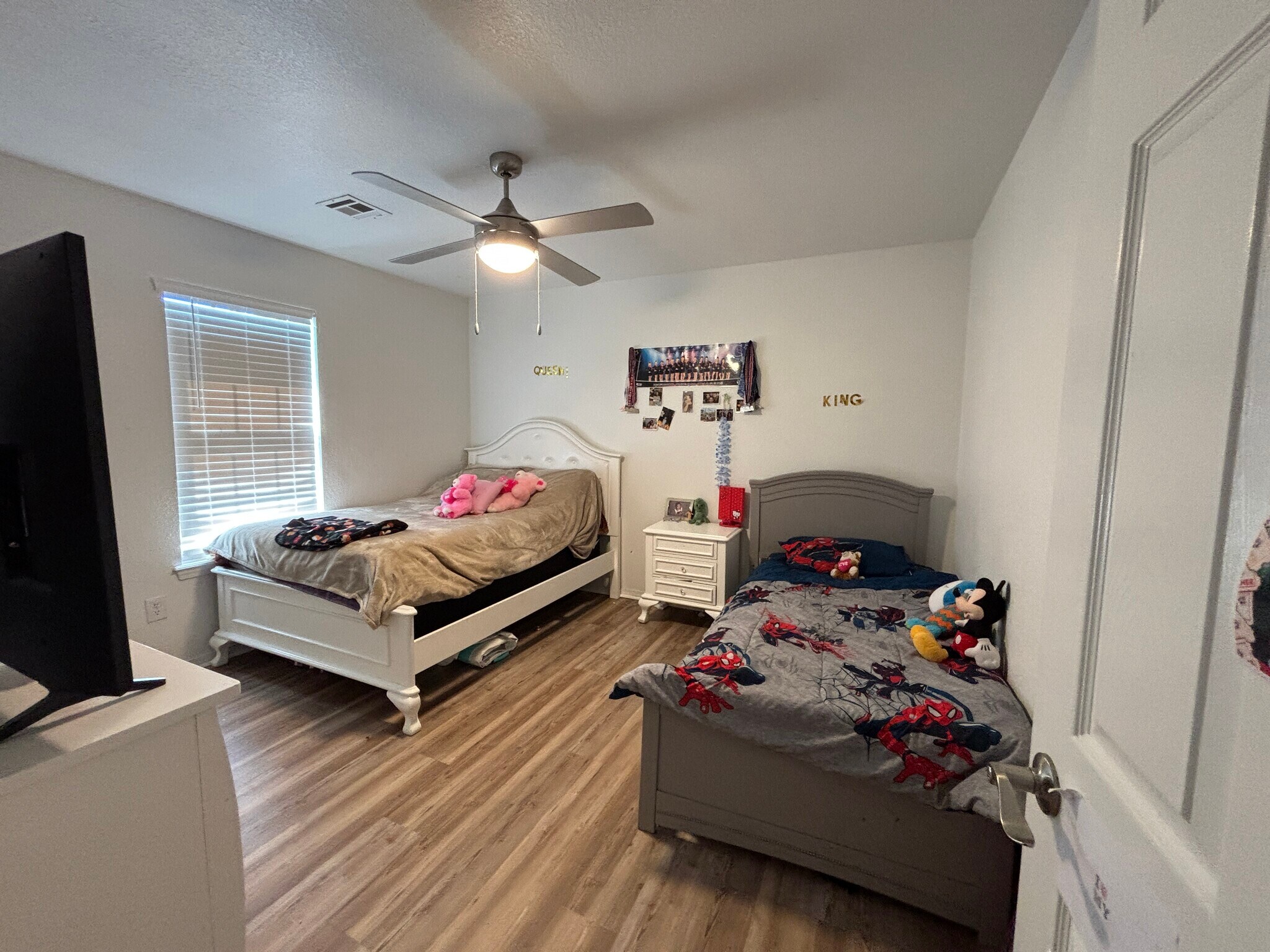 Building Photo - 431 Spicewood Trl
