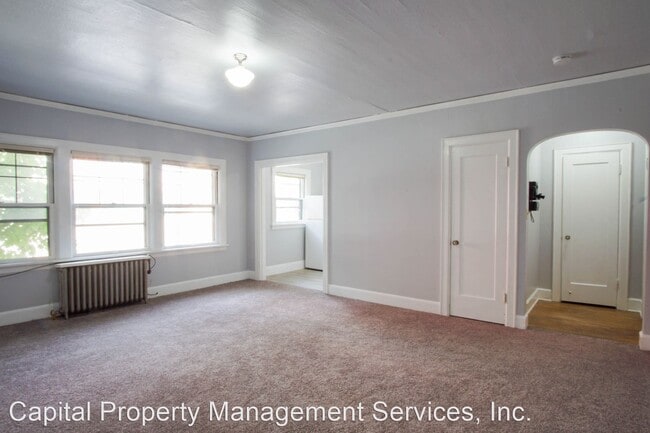 Building Photo - 1634 NE 41st Ave