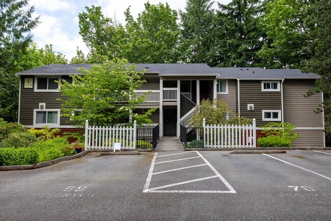 Building Photo - 15238 SE 43rd Ct