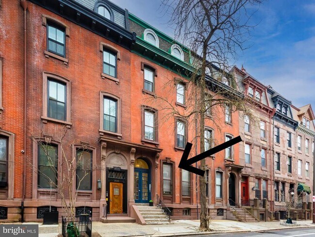 Building Photo - 2122 Spruce St