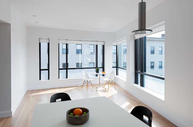 Building Photo - 627 Columbus Ave