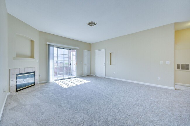 Building Photo - NE Near Nellis! Gated! Community Pool, Spa...