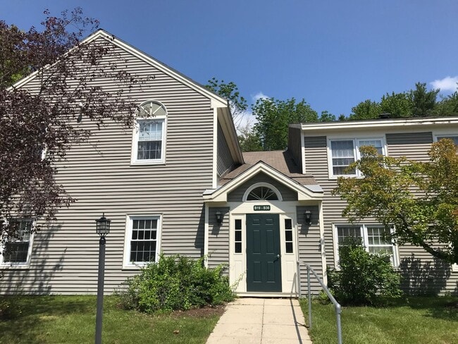 Primary Photo - Somerset Condominiums, Freeport:2BR/1BA av...