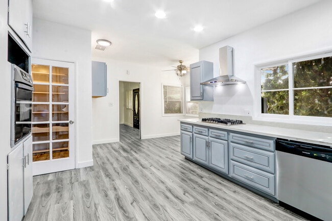 Building Photo - 9288 Archibald Ave