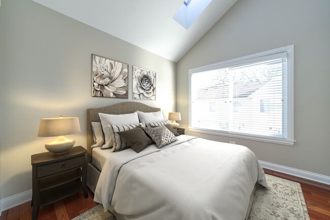 Building Photo - 18599 W Sterling Ct