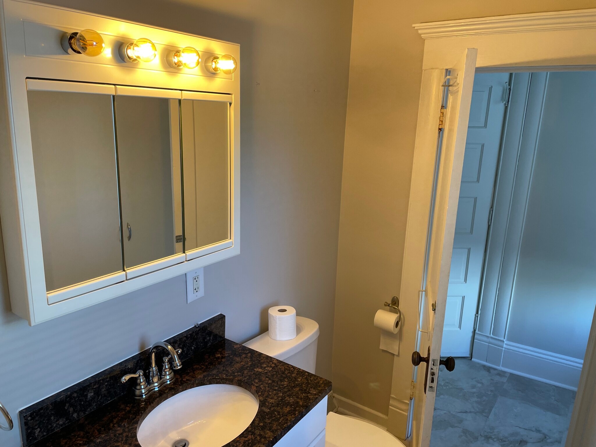 Bathroom View 1 - 821 N Oneida St