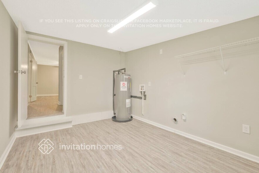 Building Photo - 5254 Shirley Ave