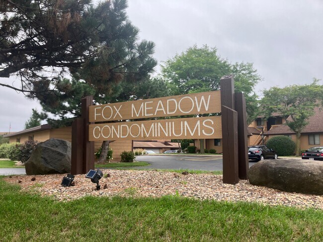 Building Photo - 1371 W 18th Ave