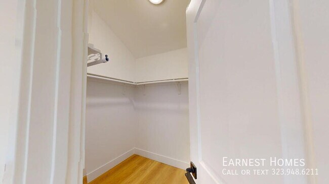 Building Photo - 4455 Deanwood Dr