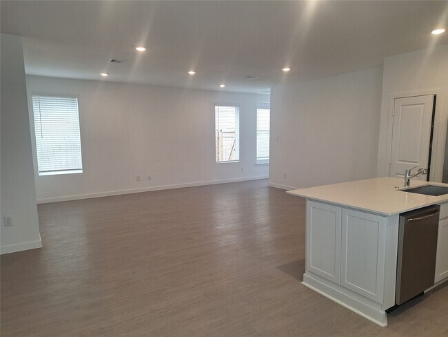 Building Photo - 21610 Berry Crst Ln