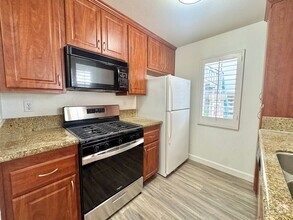 Building Photo - Great 2B/2BA Condo in Mira Mesa!