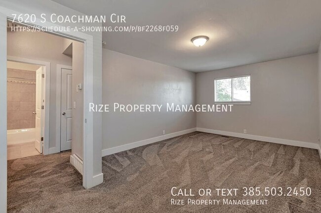 Building Photo - 7620 Coachman Cir