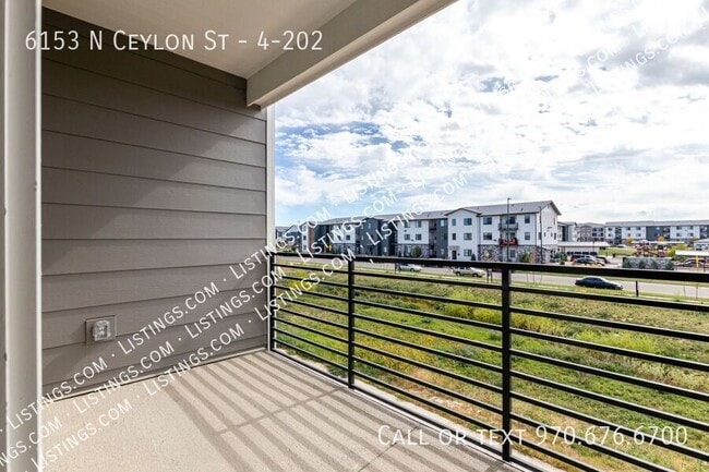 Building Photo - 6153 N Ceylon St